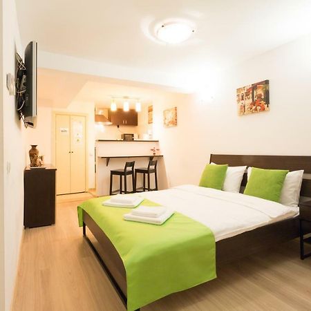 Heart Of Bucharest Studio Экстерьер фото