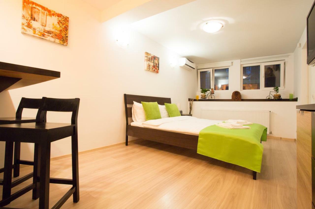 Heart Of Bucharest Studio Экстерьер фото